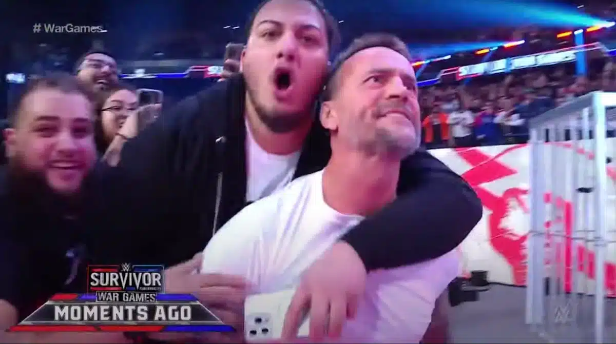 A Chicago Fan Embraces CM Punk at Survivor Series