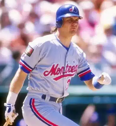 UFC Atlanta Picks: Hosts Split on Usman vs. Buckley 1 Frormer Montreal Expos Outfielder, Larry Walker