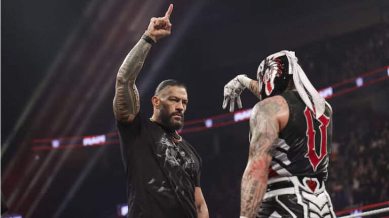 Roman Reigns Vs Penta In Front Of A Sold-Out Mexico City Crowd On Raw